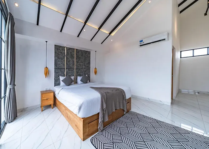 Loft 360 By R Us