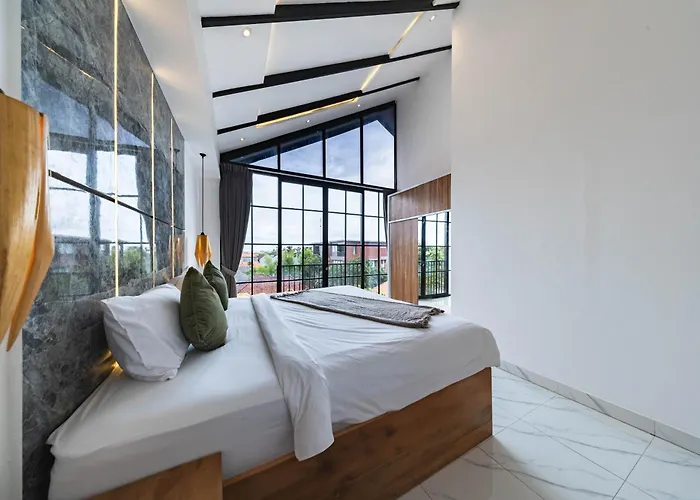 Loft 360 By R Us