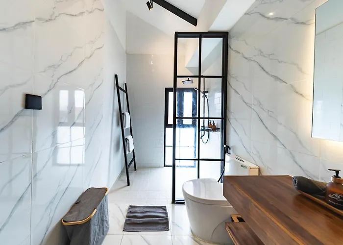 Loft 360 By R Us