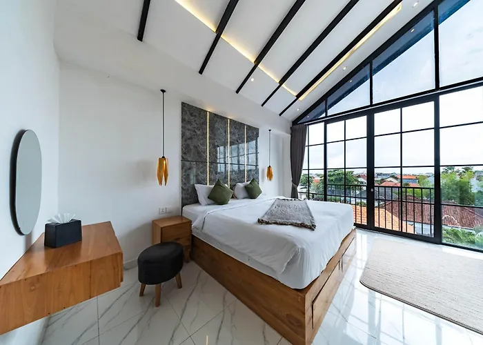 Loft 360 By R Us スミニャック