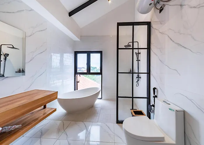 Loft 360 By R Us * スミニャック