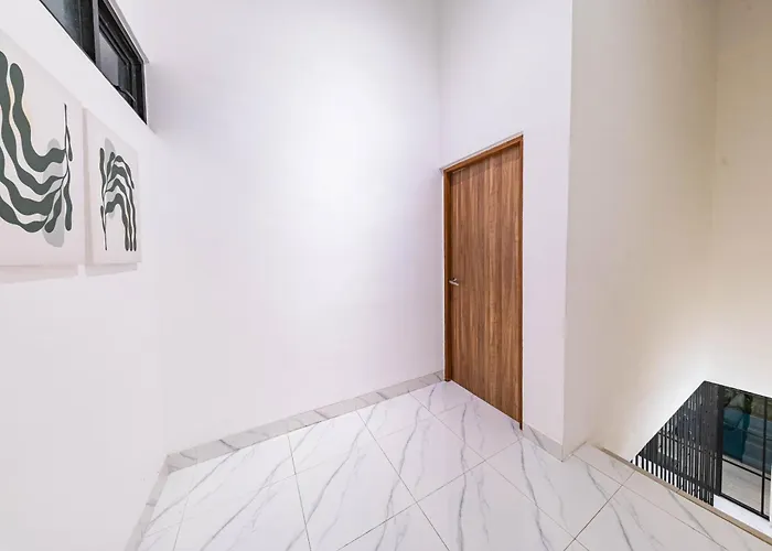 Loft 360 By R Us スミニャック