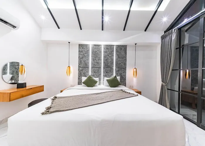 Loft 360 By R Us * スミニャック